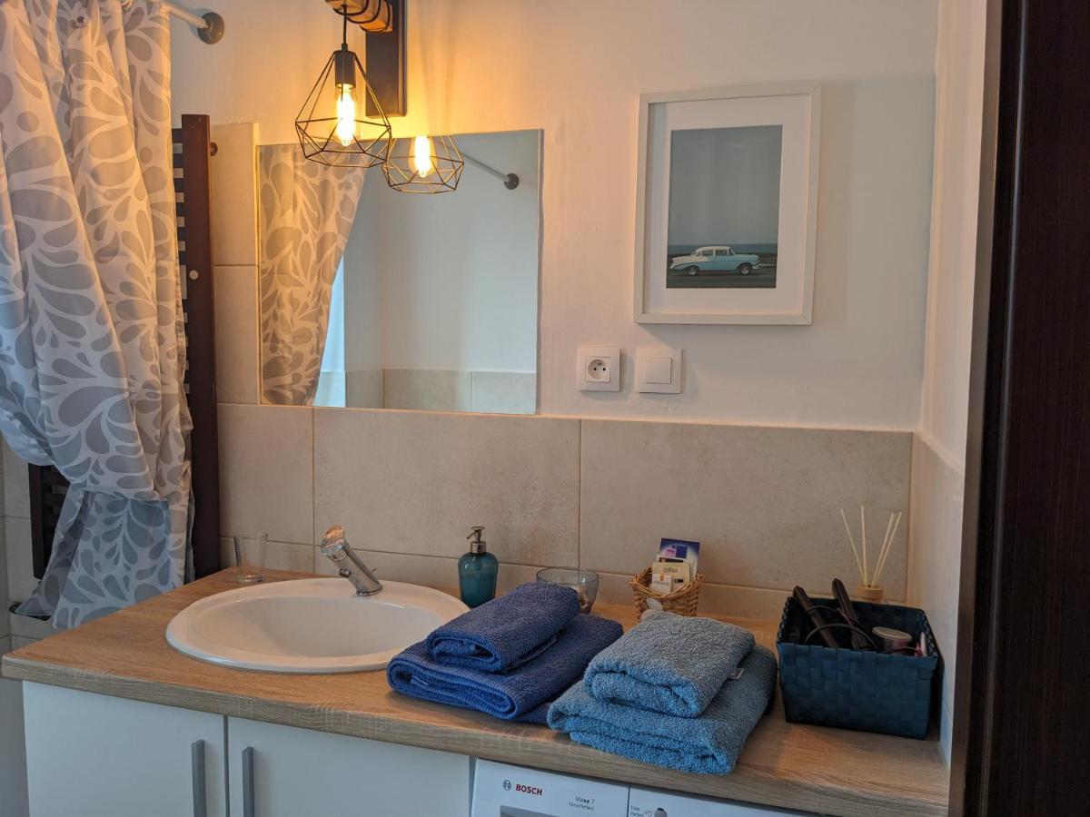 Blue Apartament Luboń Exteriör bild